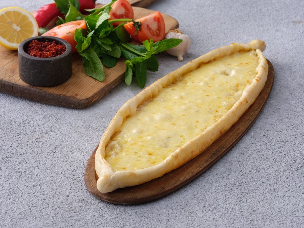 Kaşarlı Pide